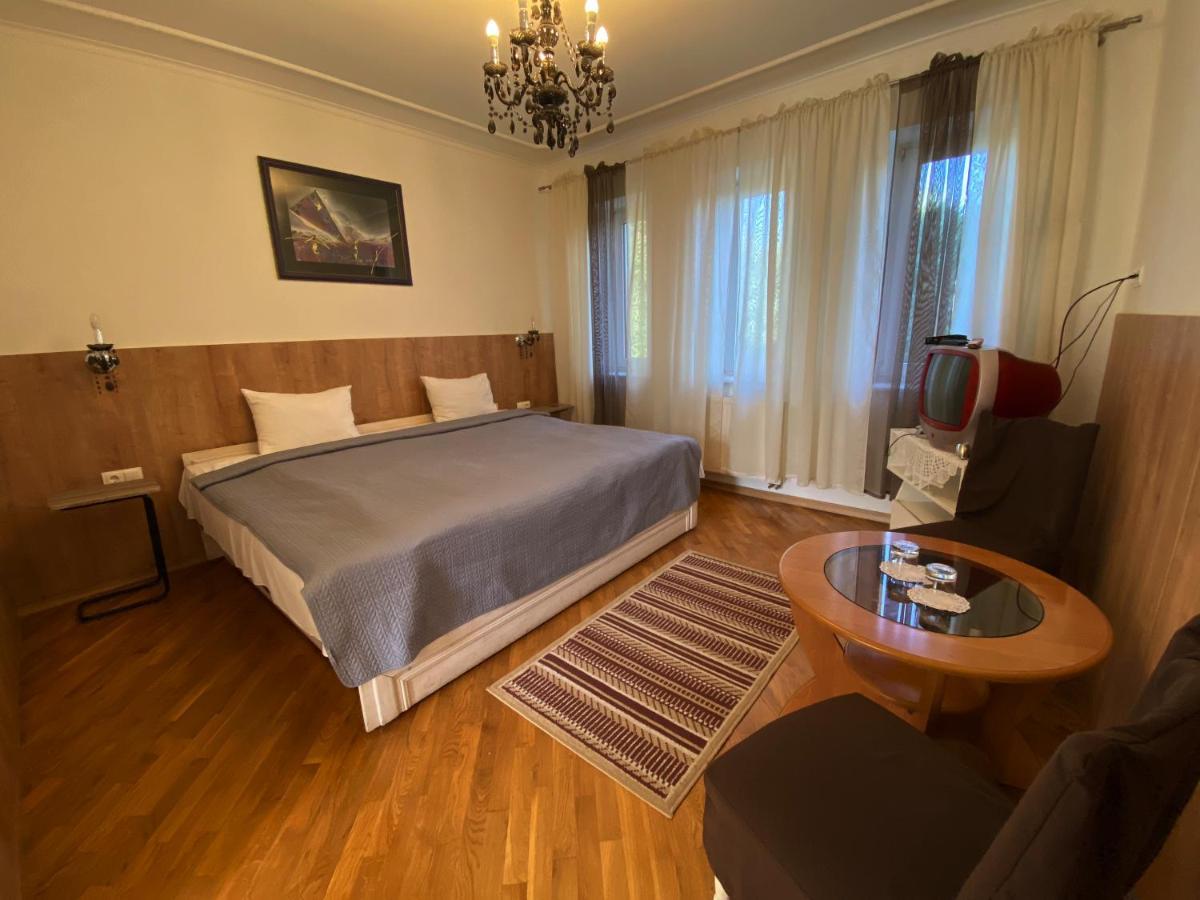 Olena Resort Brjuhovicsi Kültér fotó