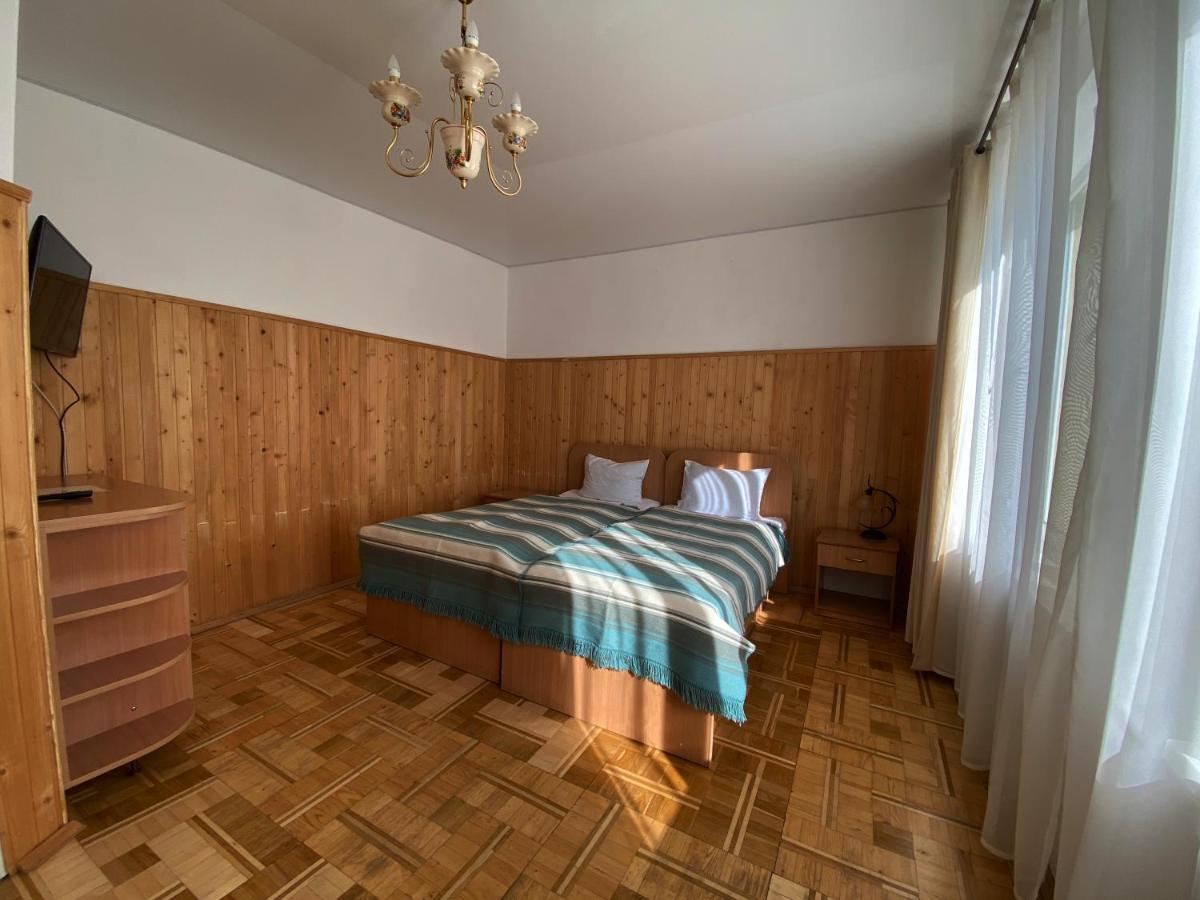 Olena Resort Brjuhovicsi Kültér fotó